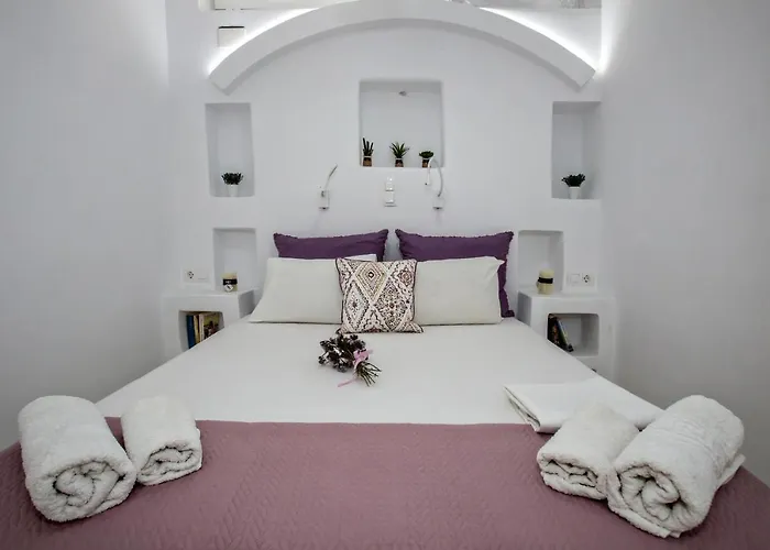 Margaret\'S Houses In Tinos Town